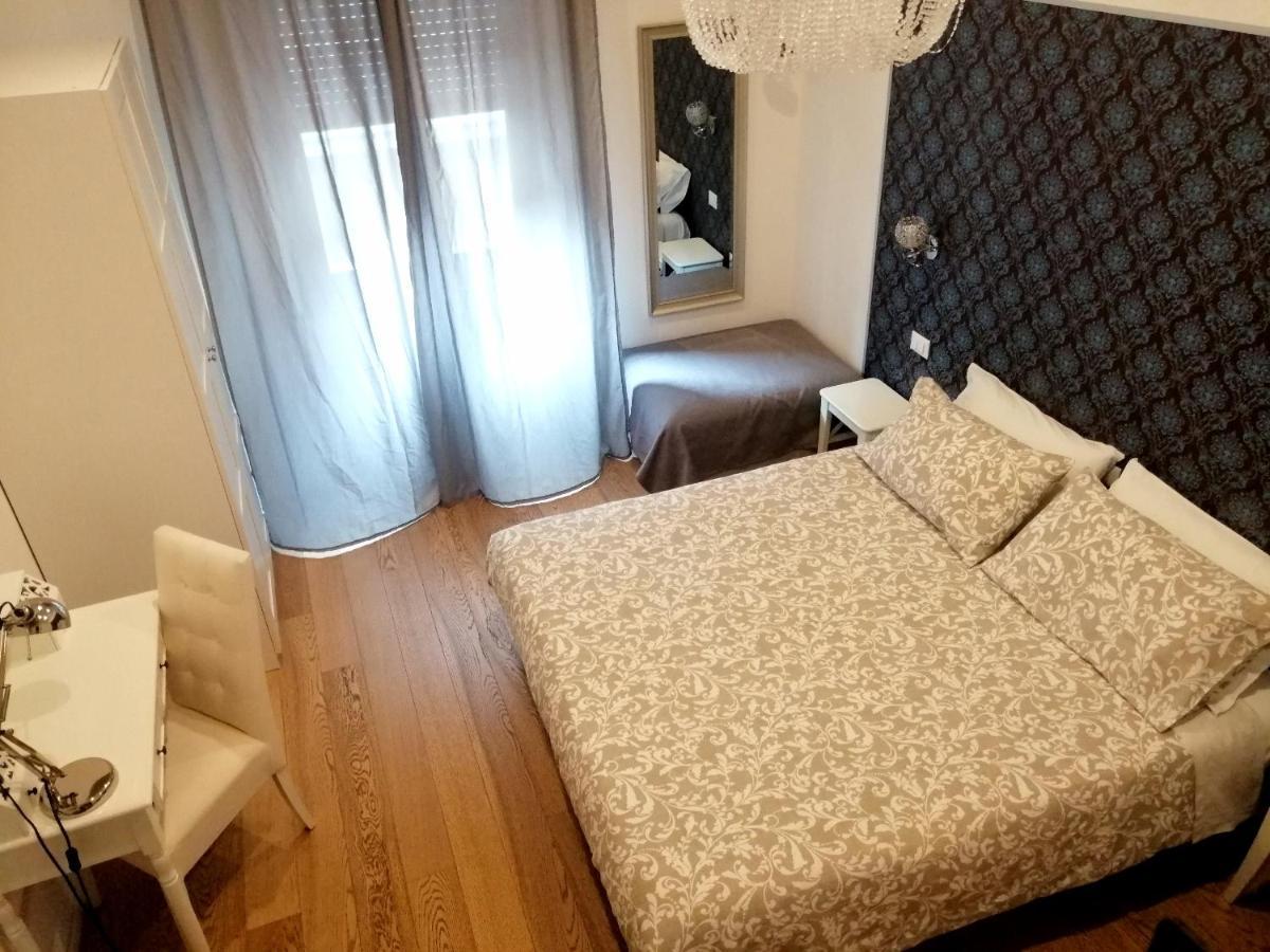 טרנטו Dante Rooms And Apartment מראה חיצוני תמונה