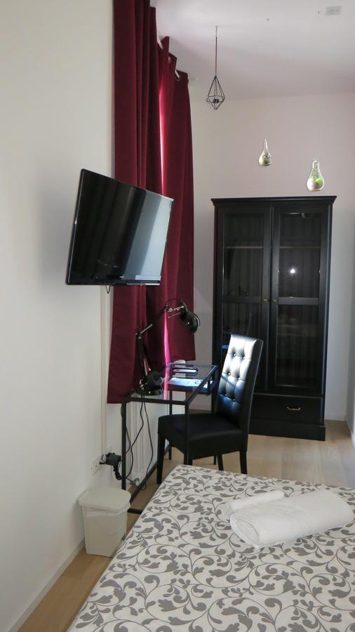 טרנטו Dante Rooms And Apartment מראה חיצוני תמונה