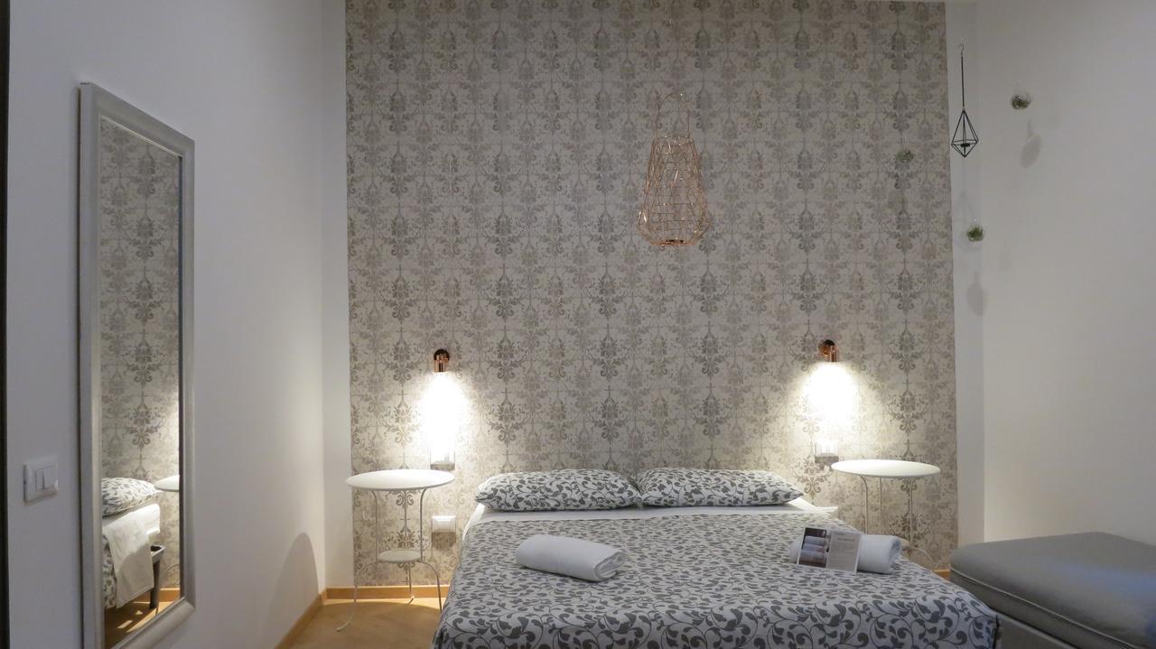 טרנטו Dante Rooms And Apartment מראה חיצוני תמונה