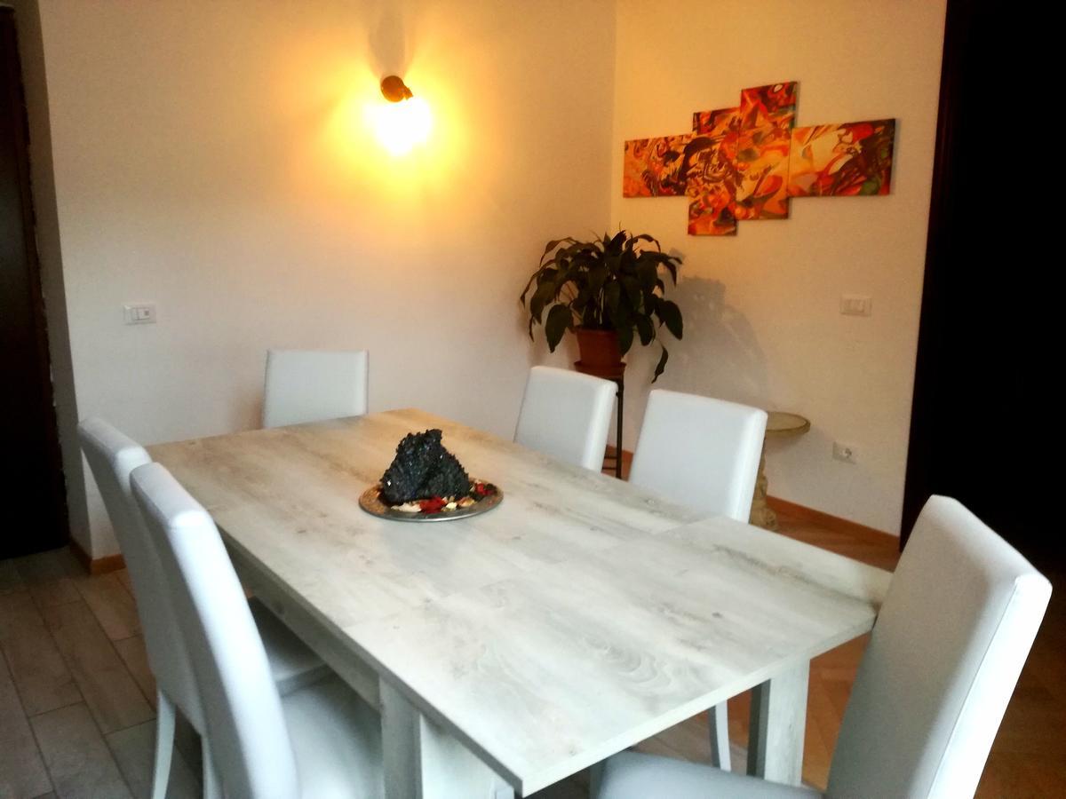 טרנטו Dante Rooms And Apartment מראה חיצוני תמונה